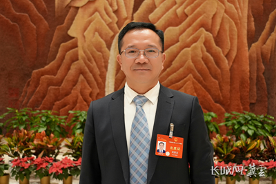 代表履責，兩會聲音｜中國樂凱黨委書記、董事長侯景濱履職盡責、建言獻策